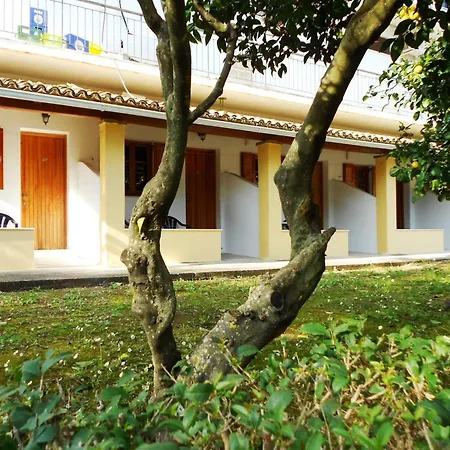 Aparthotel Anemona 3*