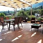 Anemona Studios Lejlighedshotel 3*